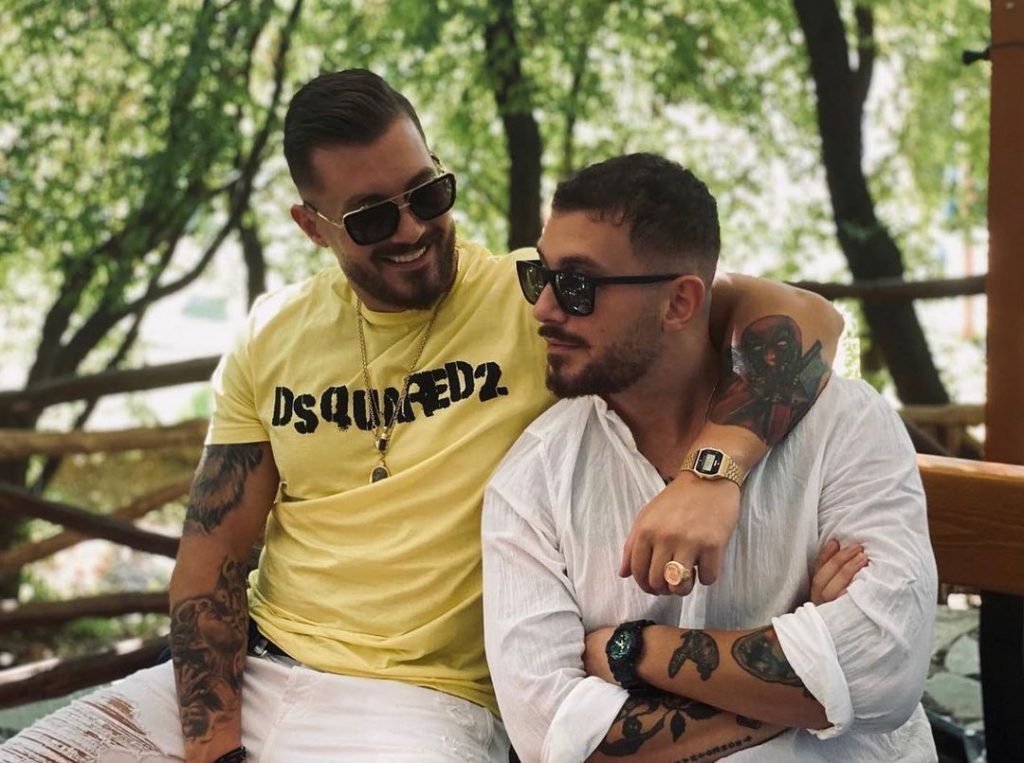 Romeo na surprizon me dedikimin e ëmbël për ‘superheroin’ e tij