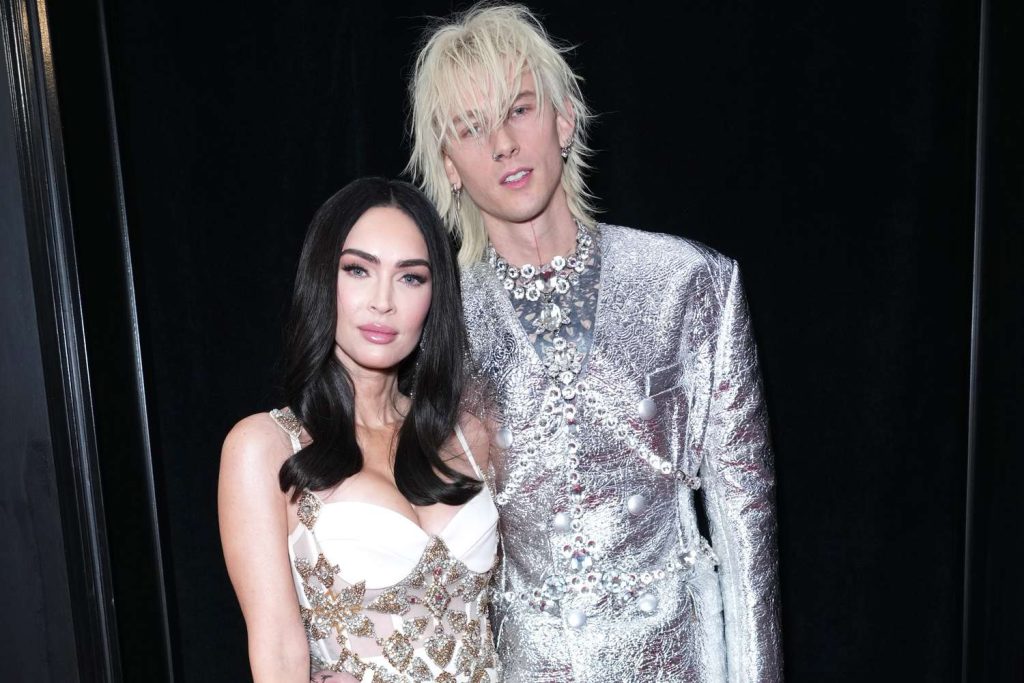 S’do ketë dasmë? Megan Fox dhe Machine Gun Kelly vendosin ti japin lidhjes një `pauzë`
