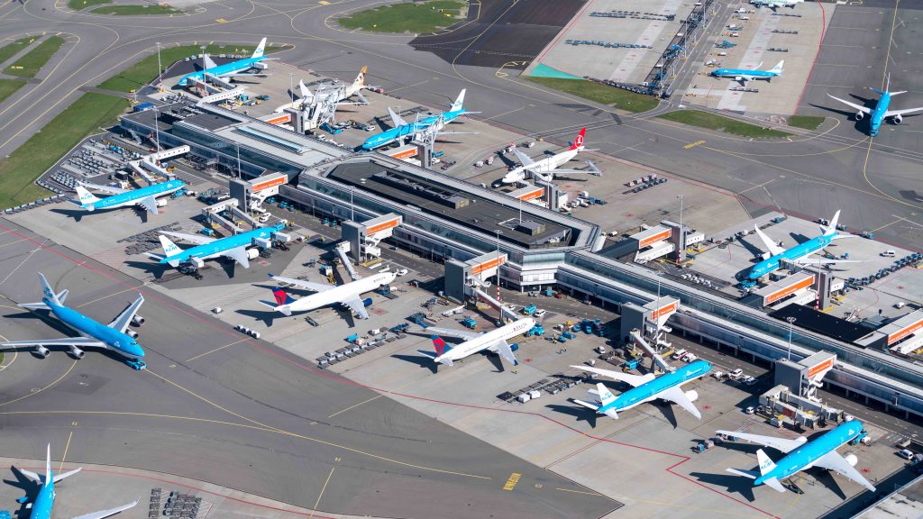 E dinit? Këto janë shtetet që nuk kanë aeroport