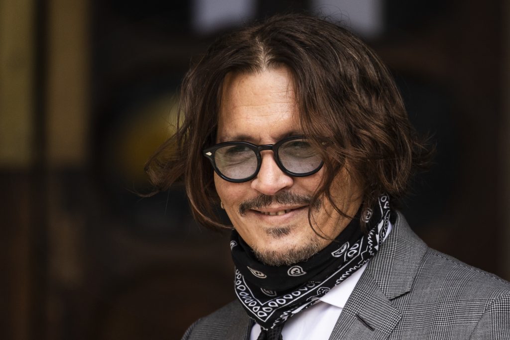 Johnny Depp po merr pak kohë për veten, ja cili do jetë hapi i radhës i aktorit