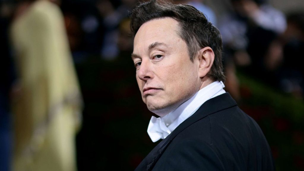 E mori miratimin! Elon Musk është gati të testojë vendosjen e çipit në tru