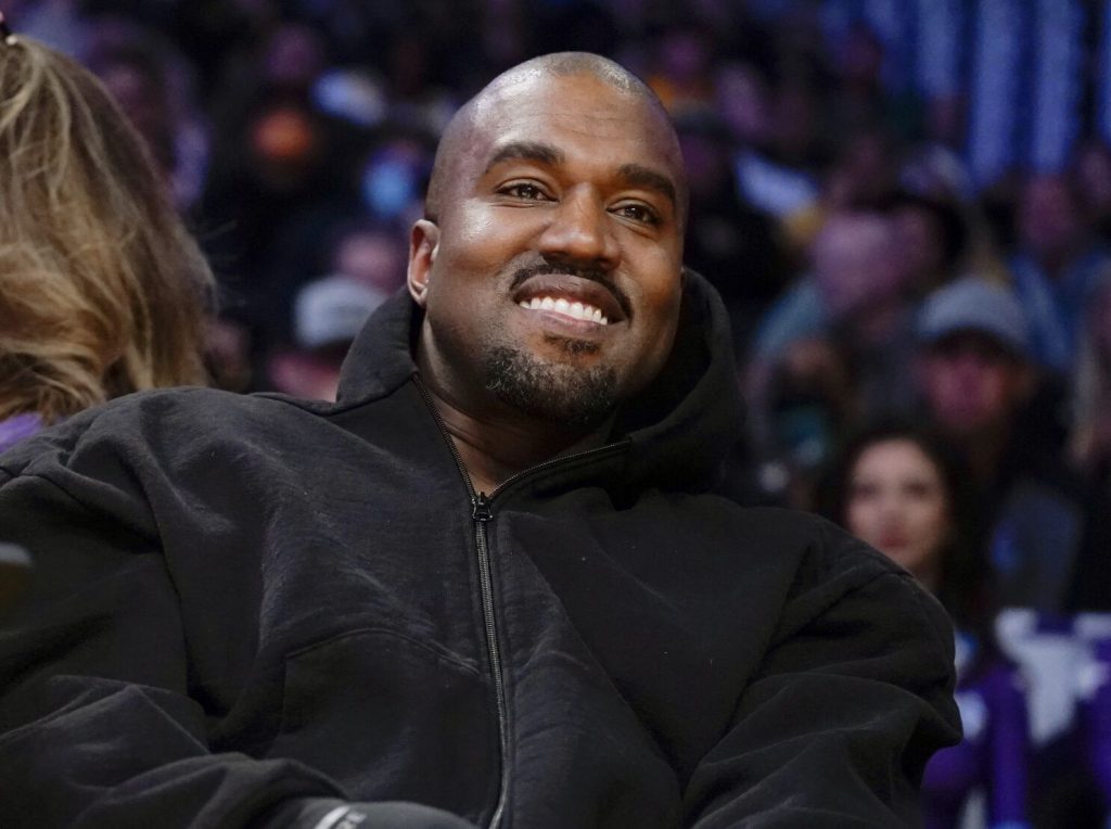 Telashe të tjera, Kanye West hidhet sërish në gjyq