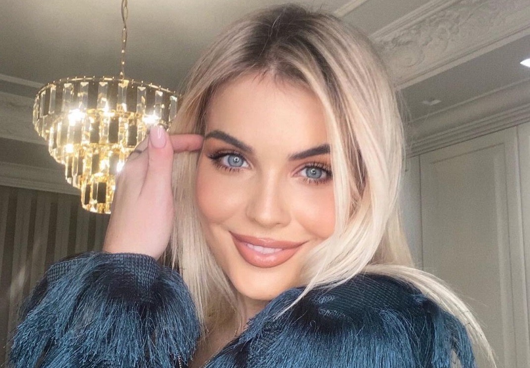 Pas ndarjes nga Blero, po martohet Afrona Dika?