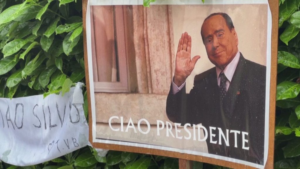 Sot i jepet lamtumira e fundit, “të fshehtat” e funeralit të Silvio Berlusconi-t