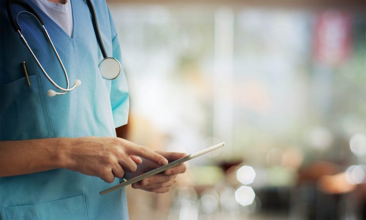 Si sistemi mjekësor po vret njerëz në Shqipëri!