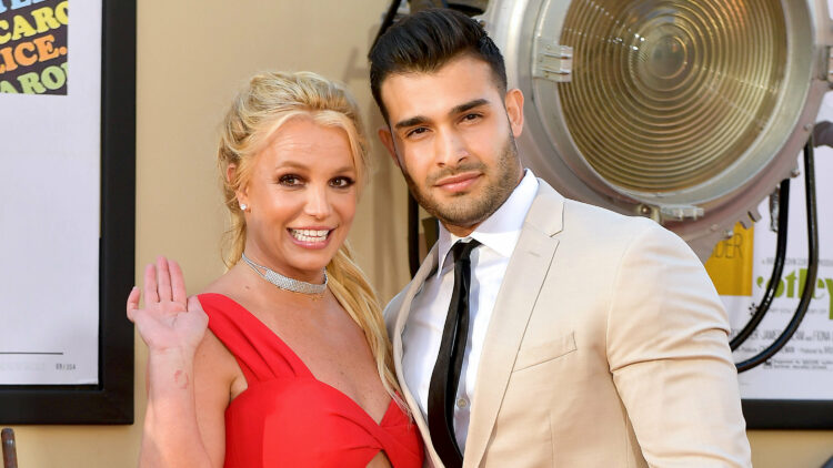 Sam Asghari flet publikisht për divorcin me Britney Spears