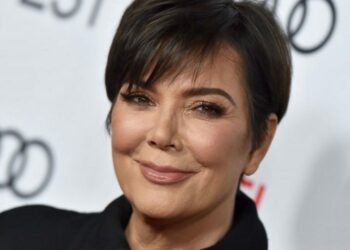 “Çfarë po ndodh me të?”/ Kris Jenner habit fansat me pamjen e saj
