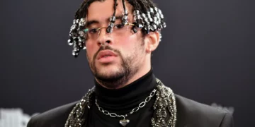 Para dhe pas: Bad Bunny tregon transformimin e trupit të tij
