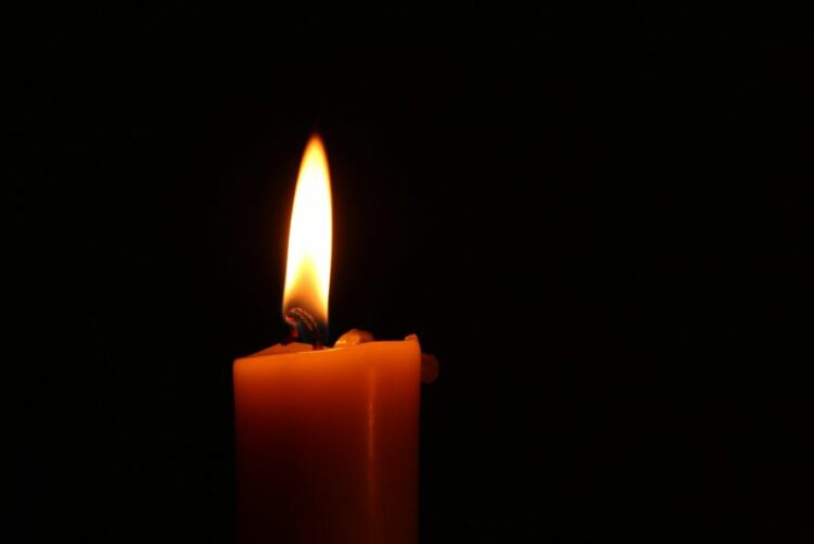 Vuante nga mungesa e nënës, vetëvaret 12-vjeçarja në Pogradec