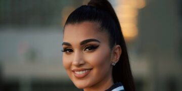 “Mund të kisha vdekur”, këngëtarja shqiptare aksidentohet me makinë