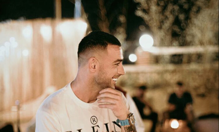 “Heshtja ime nuk do të thotë..”/ Kujt i drejtohet mesazhi i Stresit?