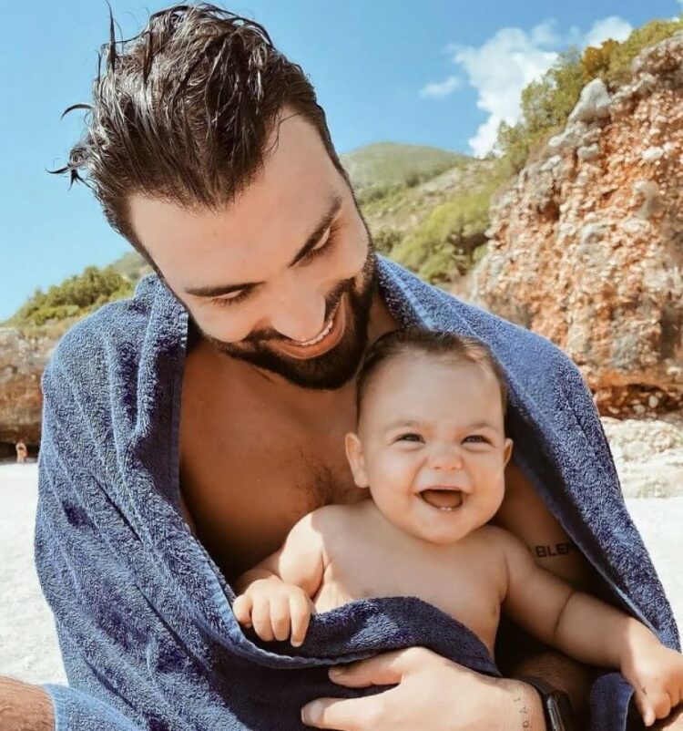 Ledri zyrtarisht pjesë e trendit të baballarëve “cool”