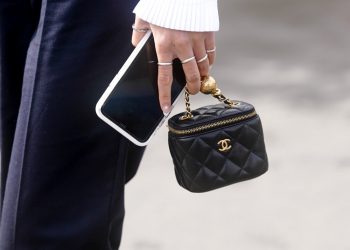 Ndërsa çmimet rriten, markat luksoze justifikohen me riparime