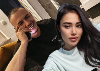 Nuk i ndahet, Ariana dëgjon këngën e Don Xhonit teksa…