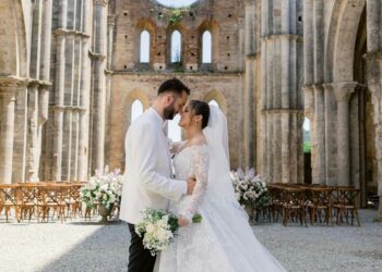 Sa të bukura! Arbana Osmanit i mbërrijnë fotot e dasmës