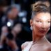 Bella Hadid rikthehet në rrjetet sociale, flet për trajtimin e sëmundjes