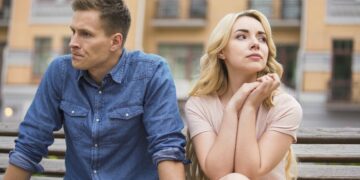 6 gjëra “të vogla” që e largojnë një burrë nga partnerja e tij!