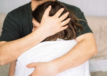 Katër burra të zodiakut që do ta ruajnë martesën me çdo kusht