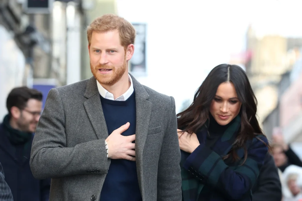 Pasuria marramendëse që do të fitojë Meghan në rast ndarjeje nga Harry!