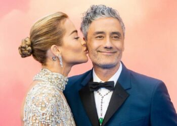 Sytë zemra nga urimi i Rita Orës për ditëlindjen e partnerit!