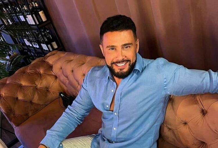 Një yll! Kjo është e dashura e re e Robert Berishës (FOTO)