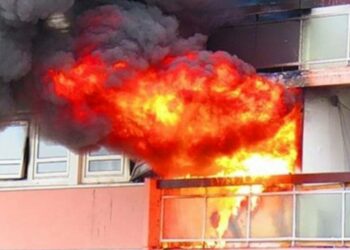 Sapo kishte mbaruar raportimin për zjarret, digjet për vdekje gazetari grek