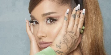 Ky është qëndrimi i Ariana Grande-s për operacionet plastike!