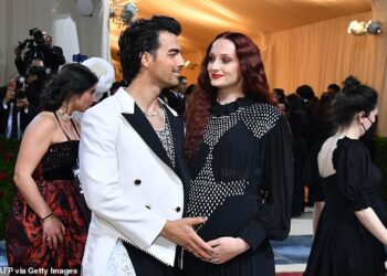 Joe dhe Sophia në divorc! Zbulohet pas 2 vitesh emri i vajzës së tyre