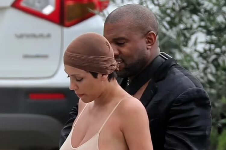 Seks oral në publik, Kanye West në “lupën” e policisë italiane
