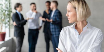 A është e vërtetë që thashethemet ndikojnë në karrierën e njerëzve?