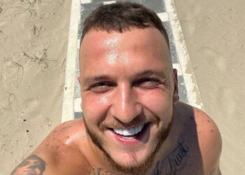 Vetë Mozzik ia shkroi vetes një urim për ditëlindje