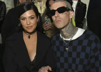 Kur do të vijë në jetë fëmija i Kourtney-t dhe Travis Barker?
