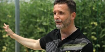 Braçe: Do flasë njeri për kullën e stadiumit dhe baltën ku luajnë djemtë?