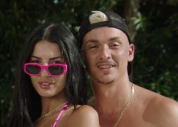 “Bye bye” Arlind! Xhoana deklaroi se është zyrtarisht single në Love Island