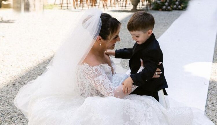 Brenda festës së ditëlindjes së Diellit të Arbanës/ Pamjet