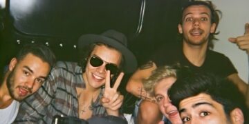 Këngëtari i njohur e pëson pasi u kap duke drejtuar makinën me shpejtësi