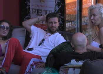 “Edhe meshkujt mund të lindin”, banorët habiten nga rrëfimi i transgjinores