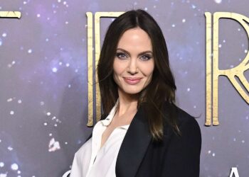 Jolie në rolin e sopranos së madhe, fotot e para të saj si Maria Callas