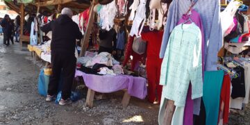 Çmimet e larta ulin importet e veshjeve të reja, rritet tregu i “Gabit”