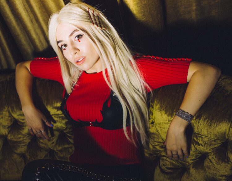Është shqiptare apo jo? Ava Max habit me deklaratën: E kam gjyshin nga…