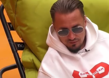 E përmend gjithmonë, Blero ka një kërkesë publike për të dashurën