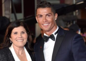 Kjo është arsyeja e veçantë pse CR7 jeton akoma me nënën e tij!