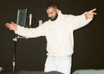 Ndodhi edhe kjo! Drake përmend në këngën e re Prishtinën