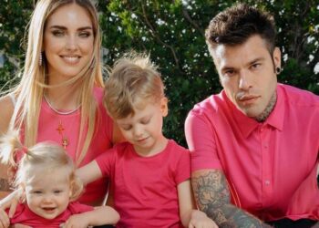 Pas operacionit, Fedez kthehet në shtëpi, ndan foton e ëmbël me familjen