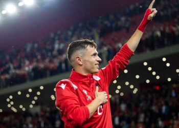 ‘Je e bukur si golat e Asanit’/ Komenti që i bëri ‘ditën’ moderatores