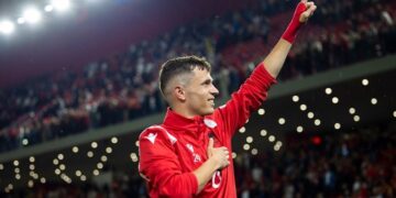 ‘Je e bukur si golat e Asanit’/ Komenti që i bëri ‘ditën’ moderatores