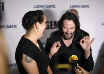 Histori frymëzimi, njihuni me tre motrat ‘e panjohura’ të Keanu Reeves