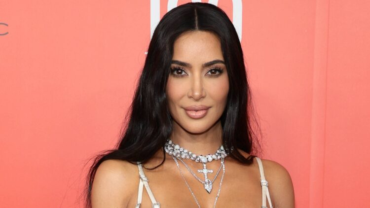43 vjetori i Kim Kardashian mbledh personazhet e njohur në ‘Beverly Hills’