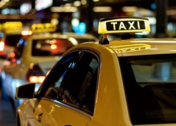 Ngacmim seksual turistes franceze?Shoqërohet në Polici shoferi i “BlueTaxi”