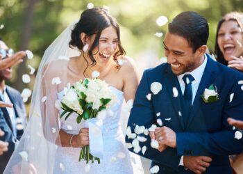 Shenjat e horoskopit që do të martohen në moshë të re!